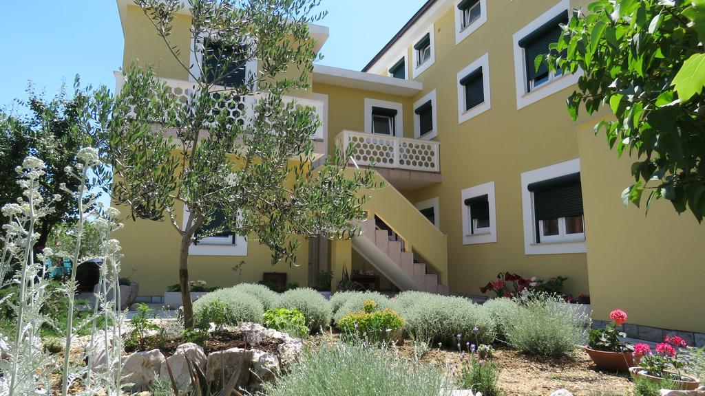 Apartments Marija Baška Extérieur photo