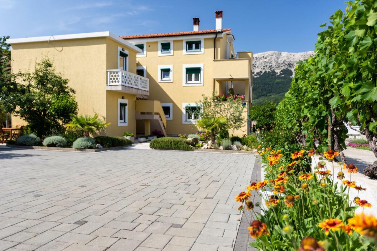 Apartments Marija Baška Extérieur photo